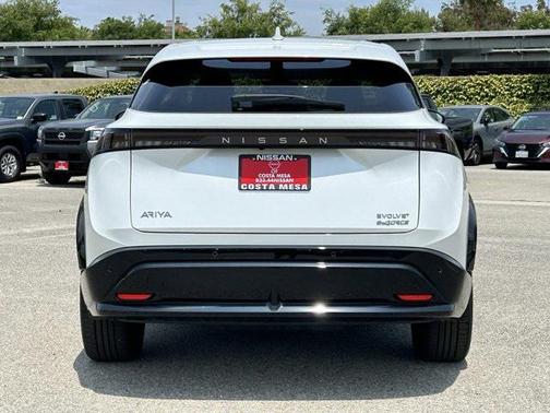 2025 Nissan ARIYA EVOLVE+