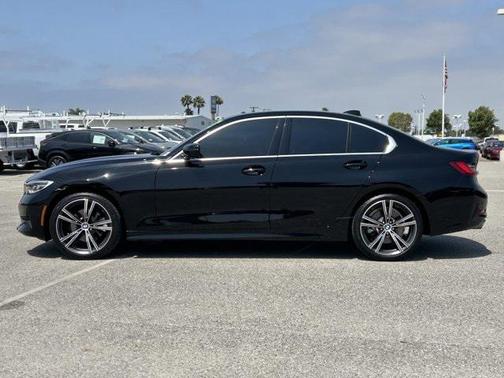 2022 BMW 330 330i
