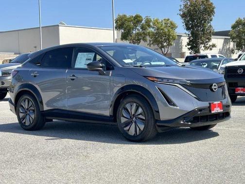2025 Nissan ARIYA EVOLVE+