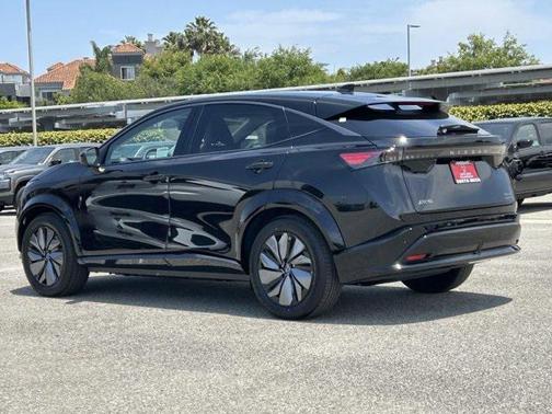 2025 Nissan ARIYA EVOLVE+