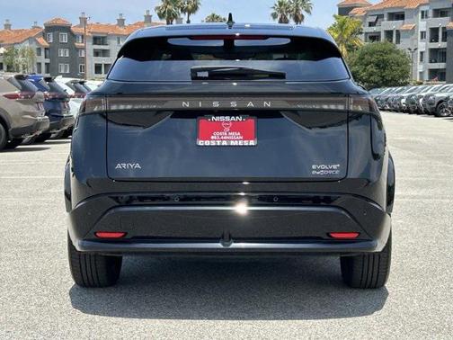 2025 Nissan ARIYA EVOLVE+