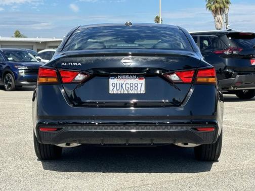 2025 Nissan Altima S