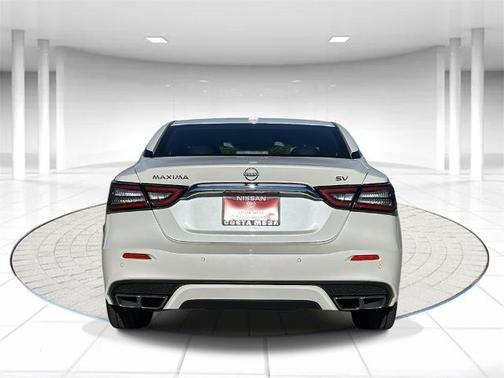 2023 Nissan Maxima SV