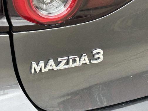 2019 Mazda Mazda3 FWD w/Premium Package