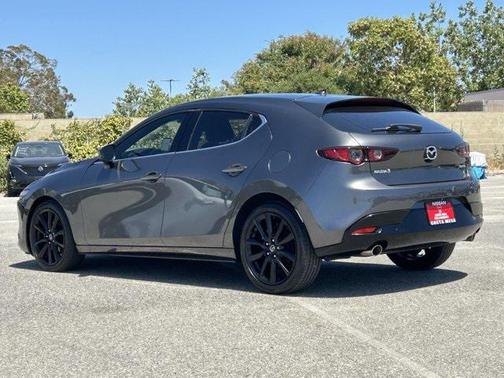 2019 Mazda Mazda3 FWD w/Premium Package