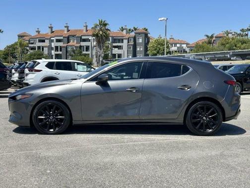 2019 Mazda Mazda3 FWD w/Premium Package