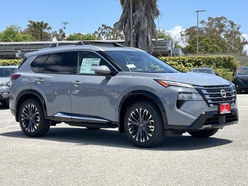 2025 Nissan Rogue Platinum