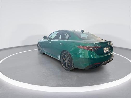 2025 Alfa Romeo Giulia Ti