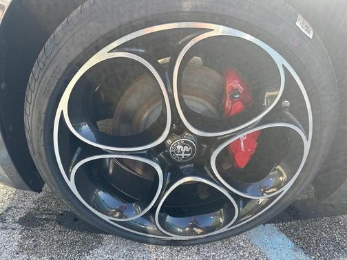 2025 Alfa Romeo Giulia AWD