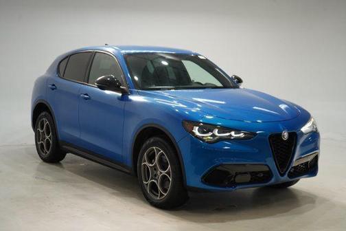 2025 Alfa Romeo Stelvio Sprint AWD