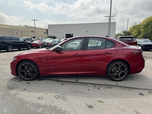 2025 Alfa Romeo Giulia Intensa AWD
