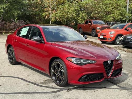 2025 Alfa Romeo Giulia Intensa AWD