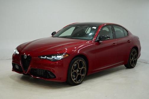 2025 Alfa Romeo Giulia Intensa AWD