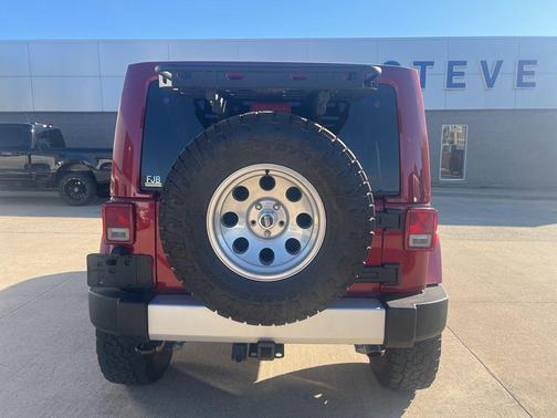 2013 Jeep Wrangler Unlimited Sahara