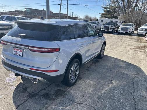 2025 Lincoln Corsair Premiere