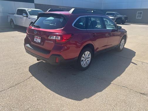 2018 Subaru Outback 2.5i