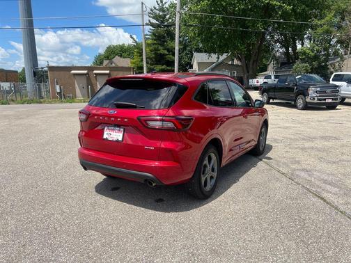 Rapid Red Metallic Tinted Clearcoat 2024 Ford Escape ST-Line