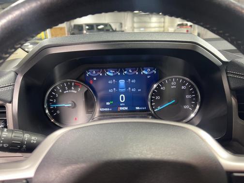 2022 Ford Expedition Max XLT