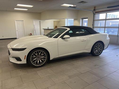 2026 Ford Mustang EcoBoost Premium