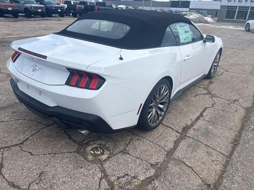 2026 Ford Mustang EcoBoost Premium