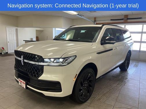 White 2026 Lincoln Navigator Reserve