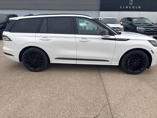 2026 Lincoln Aviator Reserve AWD
