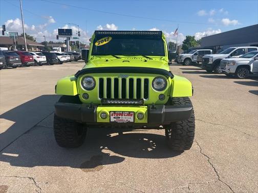 2017 Jeep Wrangler Unlimited Sahara