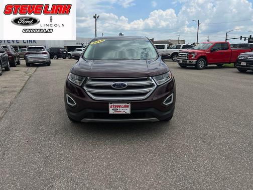 Burgundy 2018 Ford Edge Titanium
