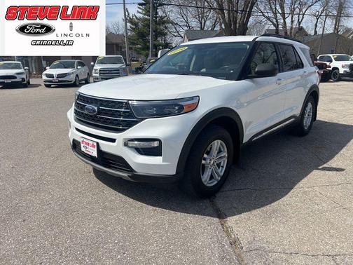 White 2020 Ford Explorer XLT
