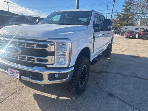 2026 Ford F-350 XLT