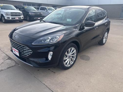 2021 Ford Escape Titanium