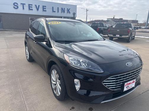2021 Ford Escape Titanium