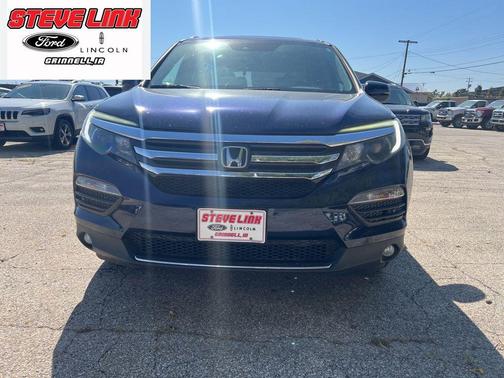 Blue 2016 Honda Pilot Touring