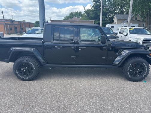 2022 Jeep Gladiator Willys 4x4