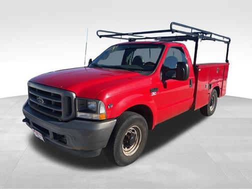 Red 2002 Ford F-350 XL Crew Cab