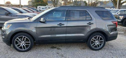 Magnetic Metallic 2018 Ford Explorer Sport