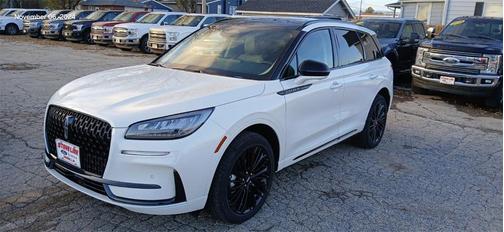 2025 Lincoln Corsair Premiere