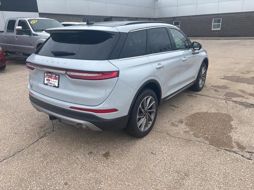 2025 Lincoln Corsair Premiere