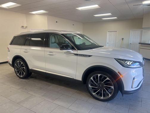 2026 Lincoln Aviator Reserve AWD