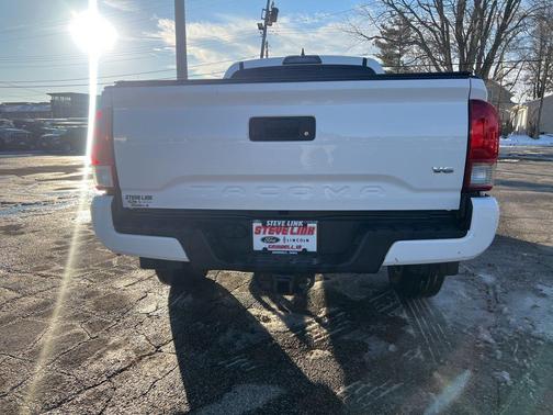 2016 Toyota Tacoma TRD Sport