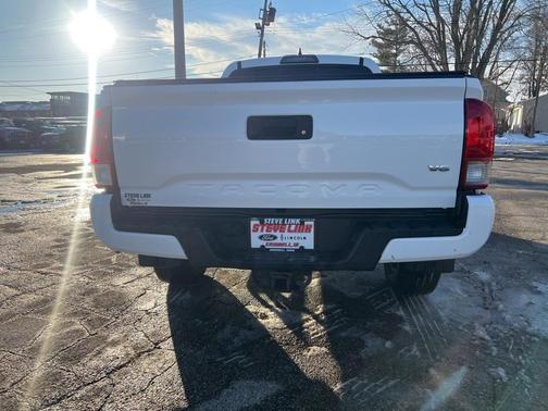 2016 Toyota Tacoma TRD Sport