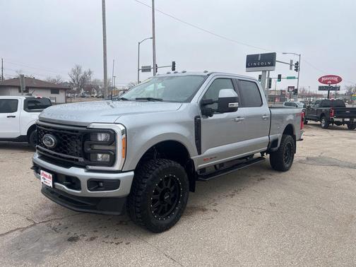 2023 Ford F-350 Lariat