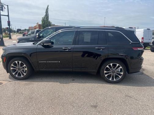 2023 Jeep Grand Cherokee Overland