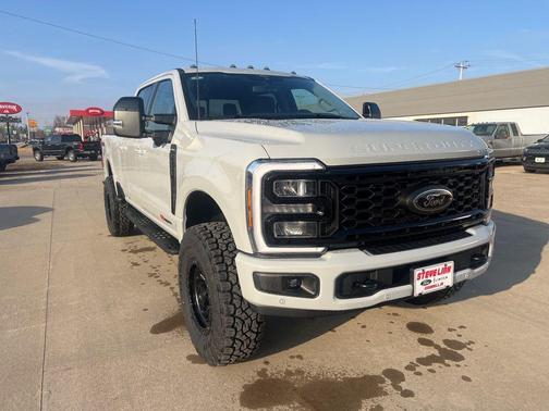 2026 Ford F-250 Lariat