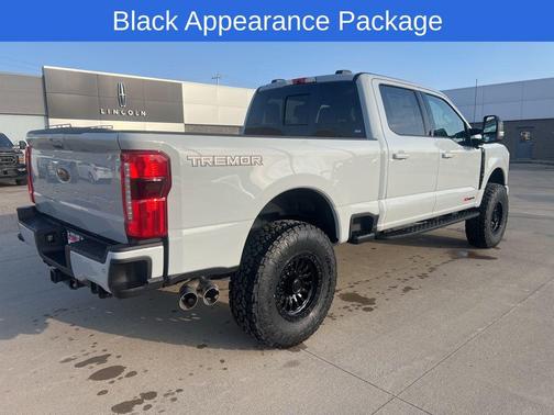 Avalanche 2026 Ford F-250 Lariat