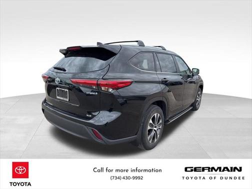 2023 Toyota Highlander Hybrid XLE