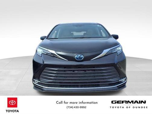 2023 Toyota Sienna XLE 7 Passenger