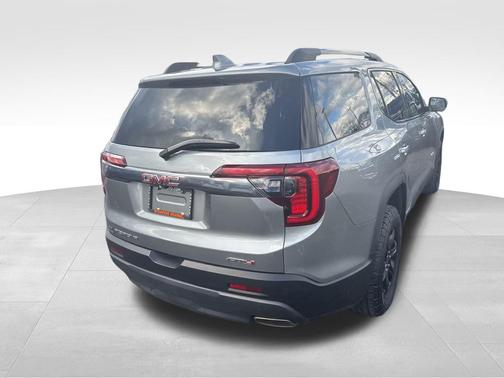 2023 GMC Acadia AWD AT4