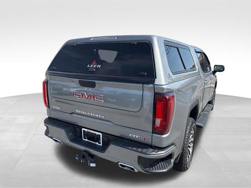 Sterling Metallic 2023 GMC Sierra 1500 AT4