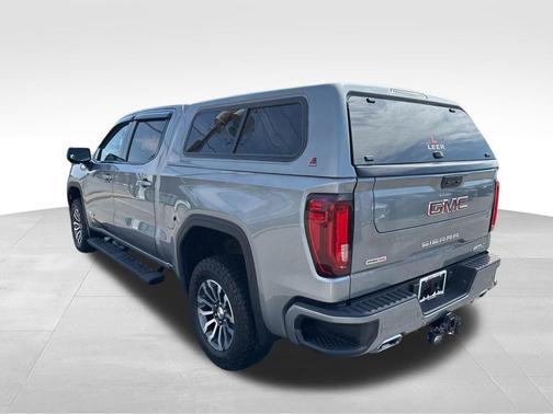 Sterling Metallic 2023 GMC Sierra 1500 AT4